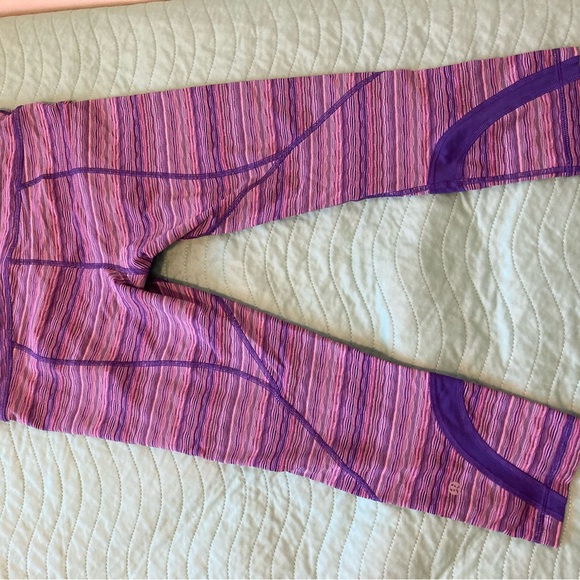 Lululemon Run: Inspire Crop II *All Luxtreme Space Dye Twist Iris Flower Pink - Picture 9 of 17